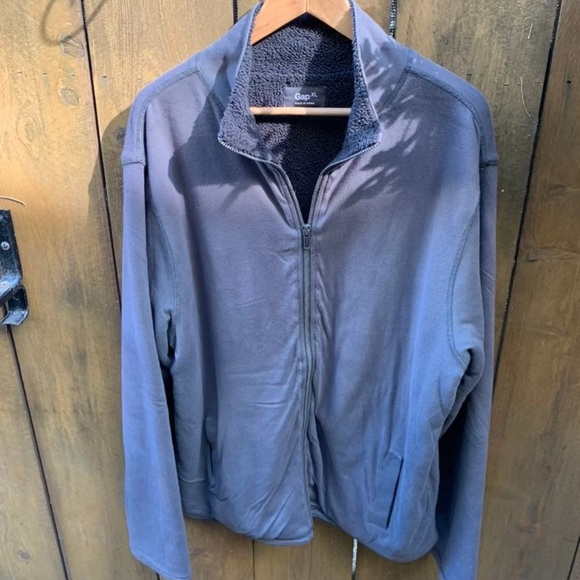 Gap Zip Up - Picture 2 of 3